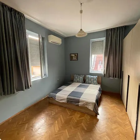 Historical 1br Center Lägenhet *